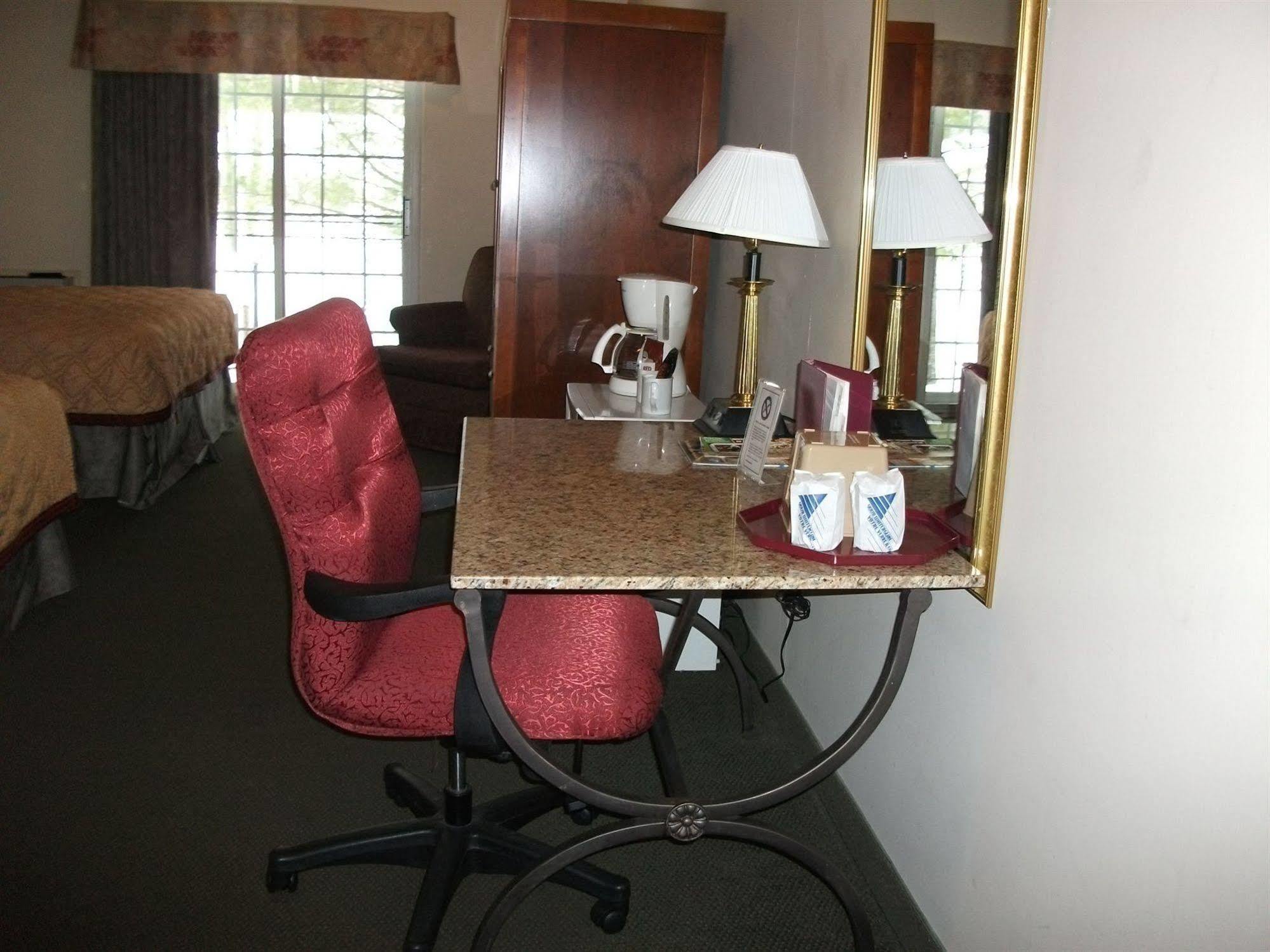 Travelodge By Wyndham ווסאגה ביץ' חדר תמונה