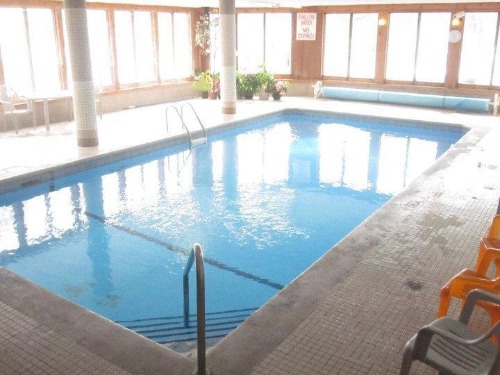 Travelodge By Wyndham ווסאגה ביץ' מראה חיצוני תמונה